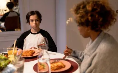 How to Know If Your Parent Is Emotionally Unavailable